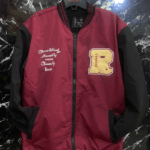 Chaqueta Bomber Varsity "Company R" - Estilo Urbano Clásico con Toque Atrevido