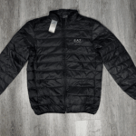Chaqueta Puffer Ultra-Ligera EA7 Emporio Armani - Comodidad Versátil para Todas las Estaciones