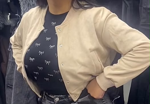 Chaqueta Corta de Gamuza